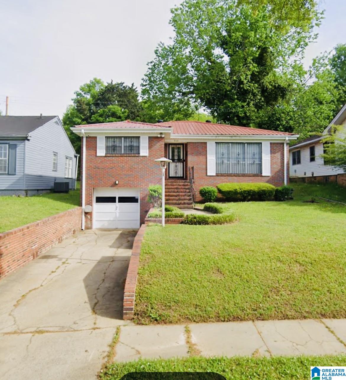925 Valley Road Place, Birmingham, AL 35208 | MLS 21398340 | Listing ...