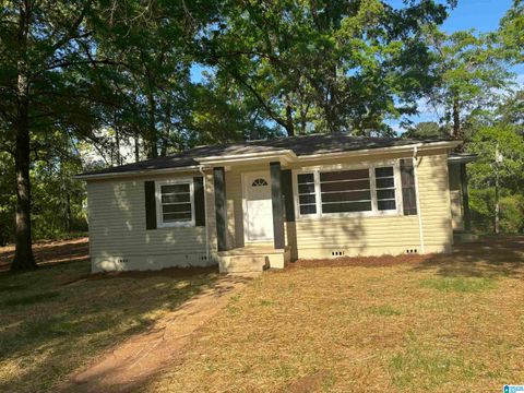196 Hill Avenue, Sylacauga, AL 35150 - MLS#: 21416304