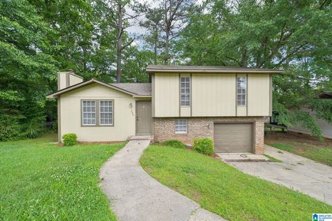 208 Glenvalley Lane NW, Birmingham, AL 35215 - MLS#: 21418039