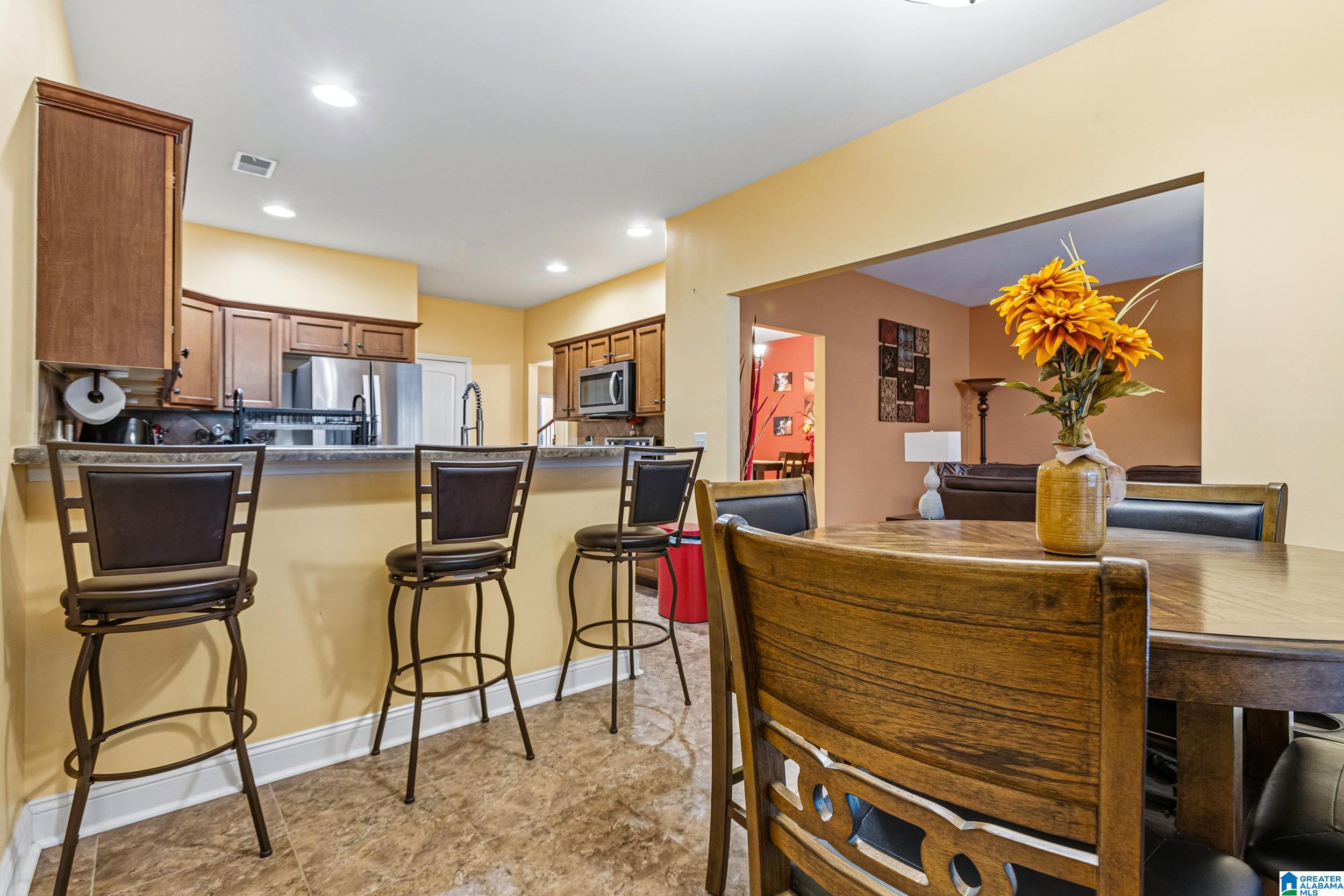 4637 4637 Sterling Glen Lane, Pinson, AL 35126 | MLS 21449974 | Listing ...