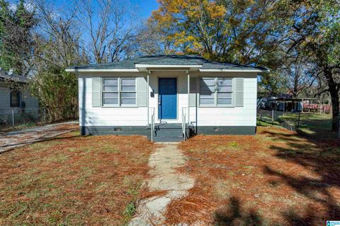 1013 Herring Street, Midfield, AL 35228 - MLS#: 21409759