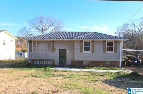 425 Brookview Drive, Talladega, AL 35160 - MLS#: 21411119