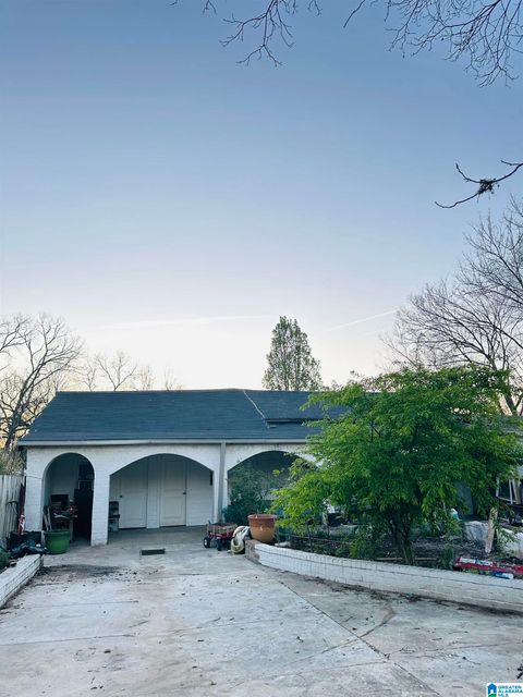 524 McAdory Avenue, Bessemer, AL 35020 - MLS#: 21414756