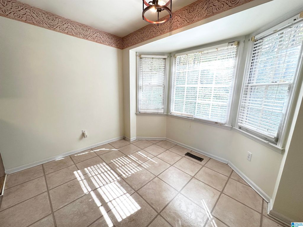 1925 Winewood Road, Birmingham, AL 35215 MLS 1337634 Listing