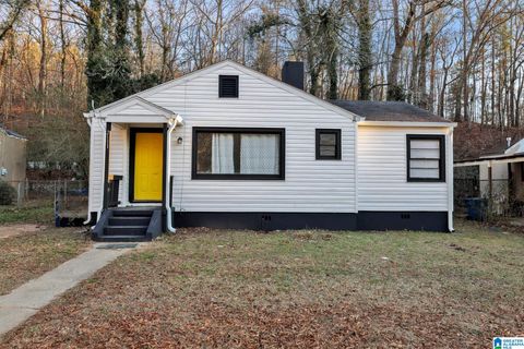2111 Thomas Avenue, Anniston, AL 36201 - MLS#: 21406284