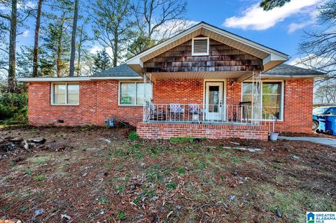 1072 Linthicum Street, Tarrant, AL 35217 - MLS#: 21408104
