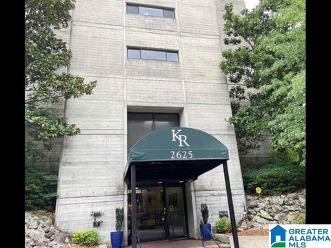 2625 Highland Avenue S Unit 306, Birmingham, AL 35205 - MLS#: 21413560