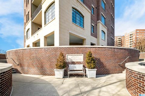 2600 Highland Avenue Unit 403, Birmingham, AL 35205 - MLS#: 21413912