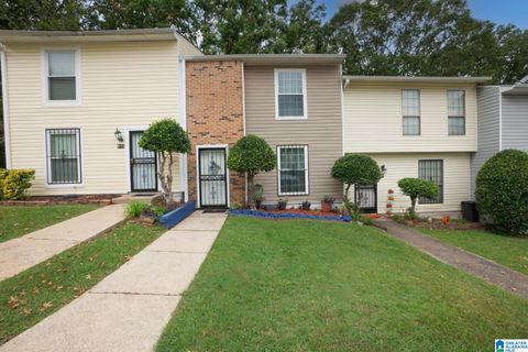 6129 Crest Green Road Unit 6129, Birmingham, AL 35212 - MLS#: 21398850