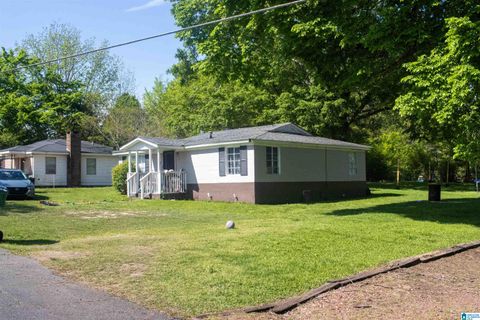1132 10th Avenue, Pleasant Grove, AL 35127 - MLS#: 21416720