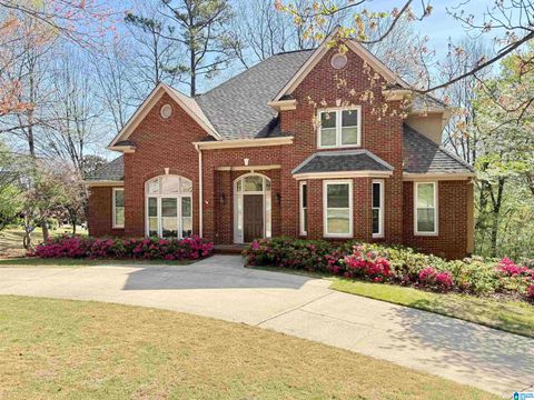 621 Lake Crest Drive, Hoover, AL 35226 - MLS#: 21405430