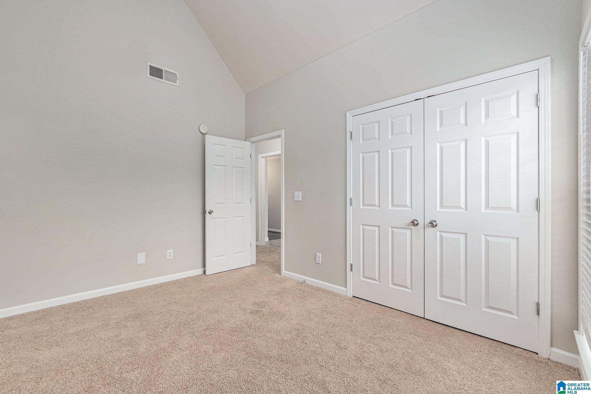 1038 Emerald Ridge Drive, Calera, AL 35040 MLS 21379149 Listing Information Greater