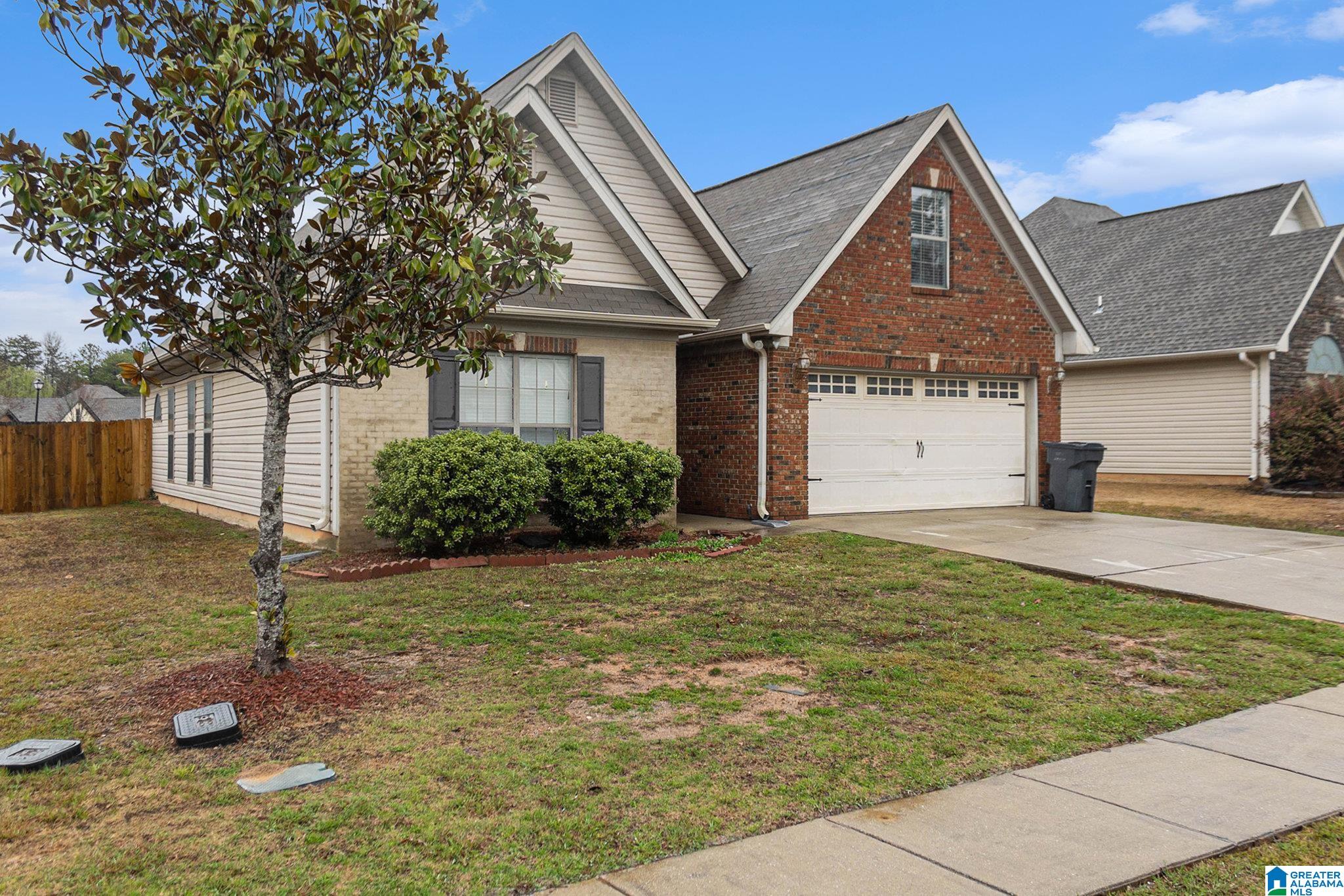 1038 Emerald Ridge Drive, Calera, AL 35040 MLS 21379149 Listing