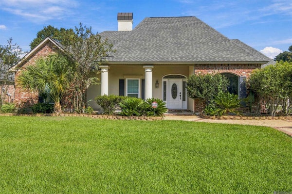 7820 DENHAM CHASE AVE, DENHAM SPRINGS, LA 70726 - Image 00a4b87ab34593be66768bb2fa45c485/421678295