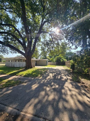 11022 OLD HAMMOND HWY, BATON ROUGE, LA 70816 - Image 2535ac2ea8648b60de93bf7a2c7ecfe3/1479333918