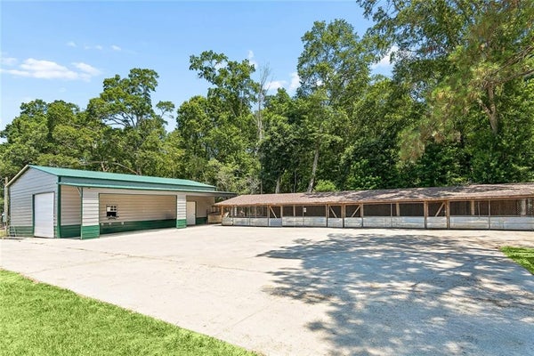 140 SUGAR CREEK RD, CARRIERE, MS 39426 - Image 38610ddf51c4e7cae0a2b92fcd737cb1/1461133177