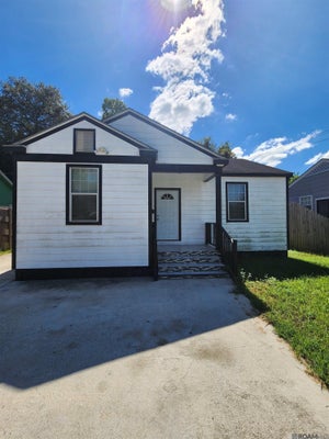 3046 ADAMS AVE, BATON ROUGE, LA 70802 - Image 3cfdfe6cc2079d5c8d553ae891632a6f/2406807033