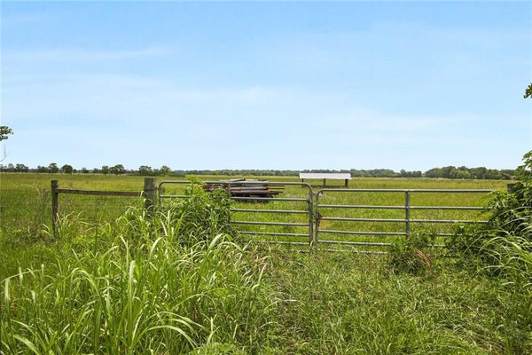928 & 951 HWY 306 HIGHWAY, DES ALLEMANDS, LA 70030 - Image 50e8acbb4e73eaa50d324ef8d138b614/255146805