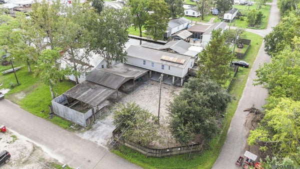 22290 TEAL ST, MAUREPAS, LA 70449 - Image 611cee4bc4ab41a38ab9df542e86f8a5/3594466634