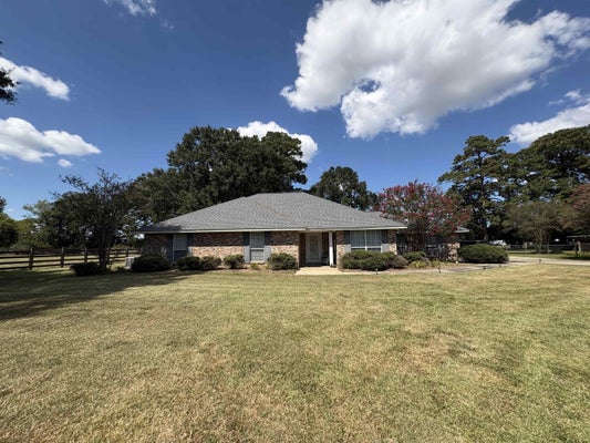 172 WHISPERING OAKS DR, OPELOUSAS, LA 70570 - Image 69946c820af8dbab71cbe3ffe2b8ca8a/84343125