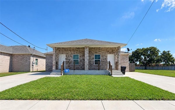 3405 DELAMBERT ST, CHALMETTE, LA 70043 - Image 7cef1c01aef959fa00a1fe150878d972/1201614903