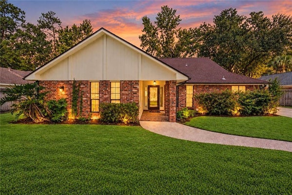 387 CROSS GATES BLVD, SLIDELL, LA 70461 - Image 87f0585a6bac8632bfd0b400a0198c8f/3278110646