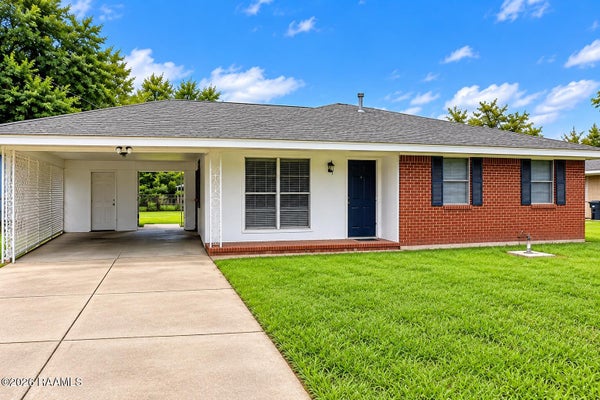 103 LEAHY DR, LAFAYETTE, LA 70506 - Image 91a36f26a3f8dfeaba0dc6f7e4dd7791/1480822893