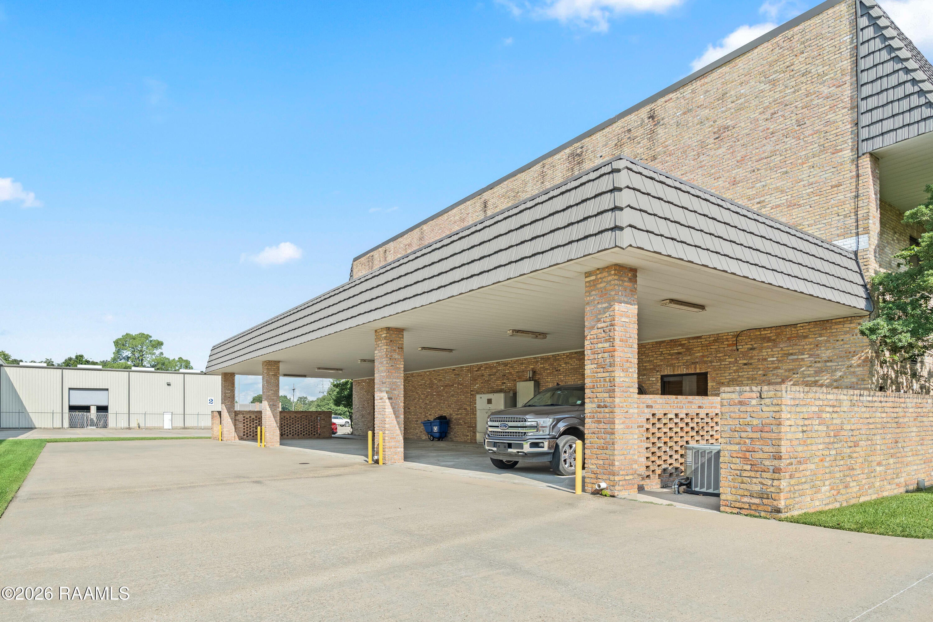3805 Highway 14