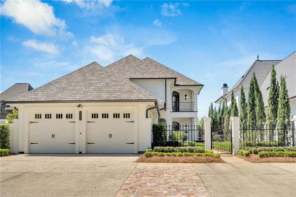 21013 WATERFRONT EAST DR, MAUREPAS, LA 70449 - Image a4a3c2578ae3c26a1bb28fa3dc82d7b2/1101869230