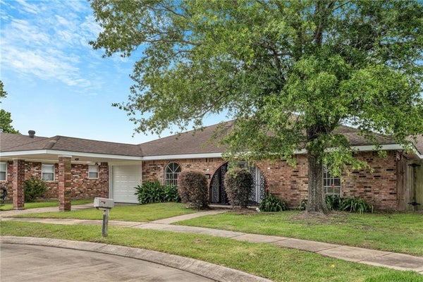 3336 MARIETTA ST, CHALMETTE, LA 70043 - Image a87d2a584a7cedc03c2f6c06b65de72f/3917778264