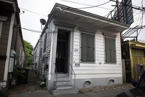 124 N GALVEZ ST, NEW ORLEANS, LA 70119 - Image ae4d2f7d0b808fec32e6d6c8bd98d903/4293754449