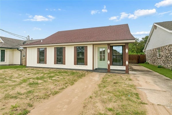 3320 SHANNON DR, VIOLET, LA 70092 - Image affea14101a577ea1428f97e287be01b/2545618946