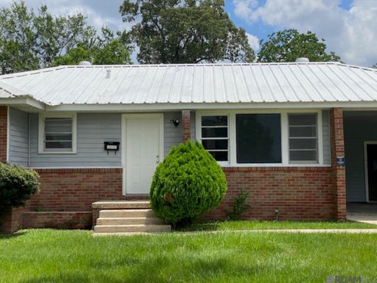 1315 S FOSTER DR, BATON ROUGE, LA 70806 - Image b8e1e5573be5c8aa6cdcbfd7637aec0a/2405637359