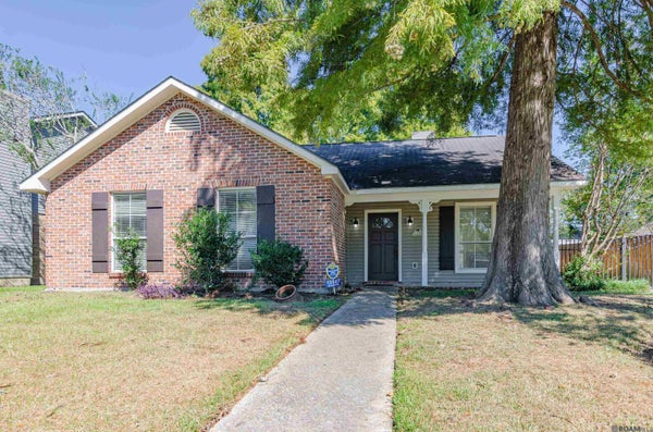 13507 PARWOOD AVE, BATON ROUGE, LA 70816 - Image db5efff45e2ecd342a6b1af76542efc9/656528894