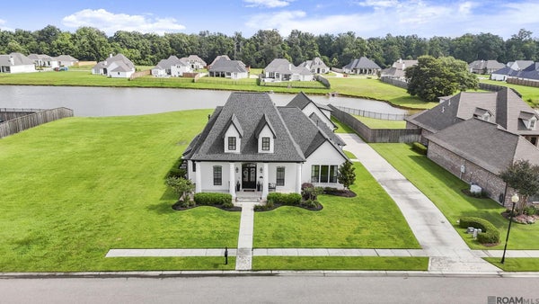 36300 TALONSTONE DR, GEISMAR, LA 70734 - Image de4ccb08aed7f09d6406a86b3a2b2e33/2448856856