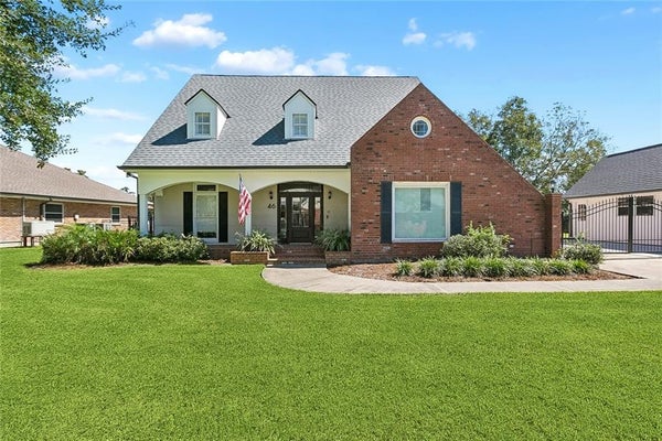 46 BOCAGE DR, DESTREHAN, LA 70047 - Image f081a593e847d9de22b761dbf4d42e22/858730841
