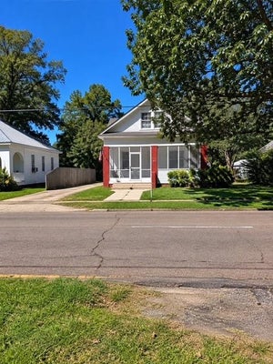 507 E THOMAS ST, HAMMOND, LA 70401 - Image f59c79bdaef2ffcc8829c1fa6560e565/1784572813