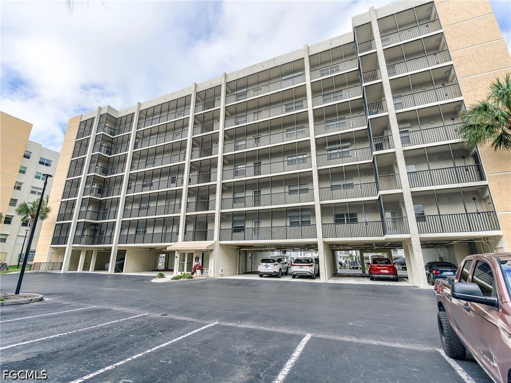 4471 Bay Beach Lane 314