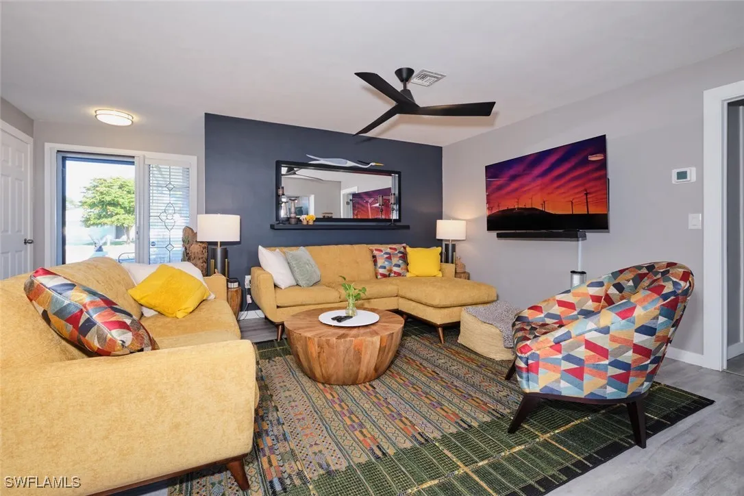 Fort Myers, Florida 33919, United States, 3 Bedrooms Bedrooms, ,2 BathroomsBathrooms,Residential,Active,28611