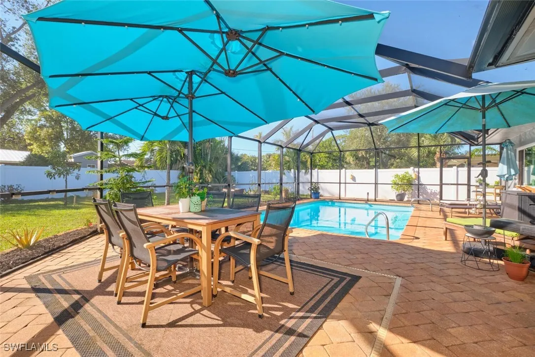 Fort Myers, Florida 33919, United States, 3 Bedrooms Bedrooms, ,2 BathroomsBathrooms,Residential,Active,28611