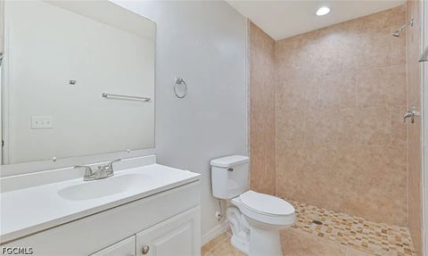 Tiny photo for 613 SE 14th Street, Cape Coral, FL 33990 (MLS # 2026026765)