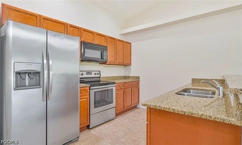 Tiny photo for 613 SE 14th Street, Cape Coral, FL 33990 (MLS # 2026026765)