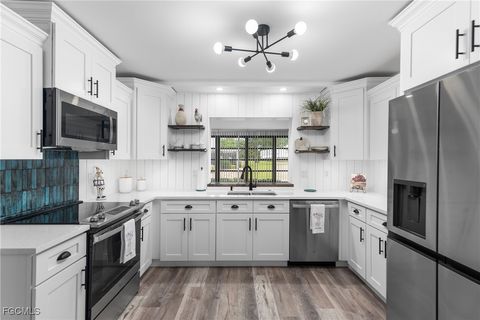 Photo of 7084 E Brandywine Circle, Fort Myers, FL 33919 (MLS # 2025007901) Photo of 7084 E Brandywine Circle, Fort Myers, FL 33919 (MLS # 2025007901)