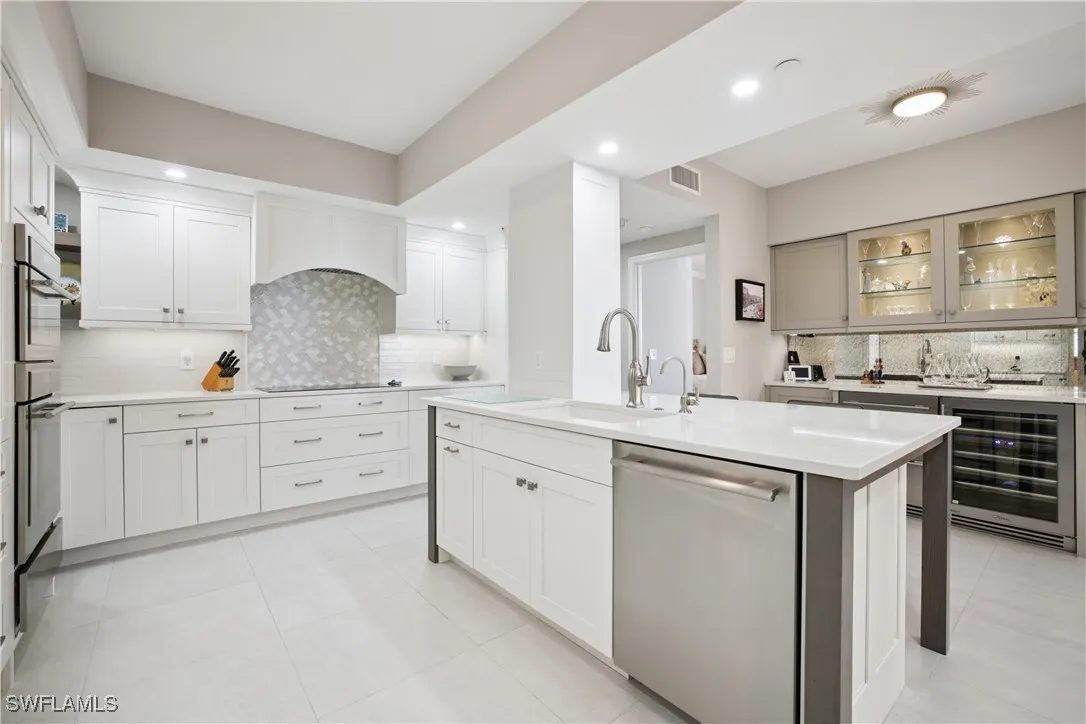 Marco Island, Florida, 34145, United States, 3 Bedrooms Bedrooms, ,2 BathroomsBathrooms,Residential,Active,1972063