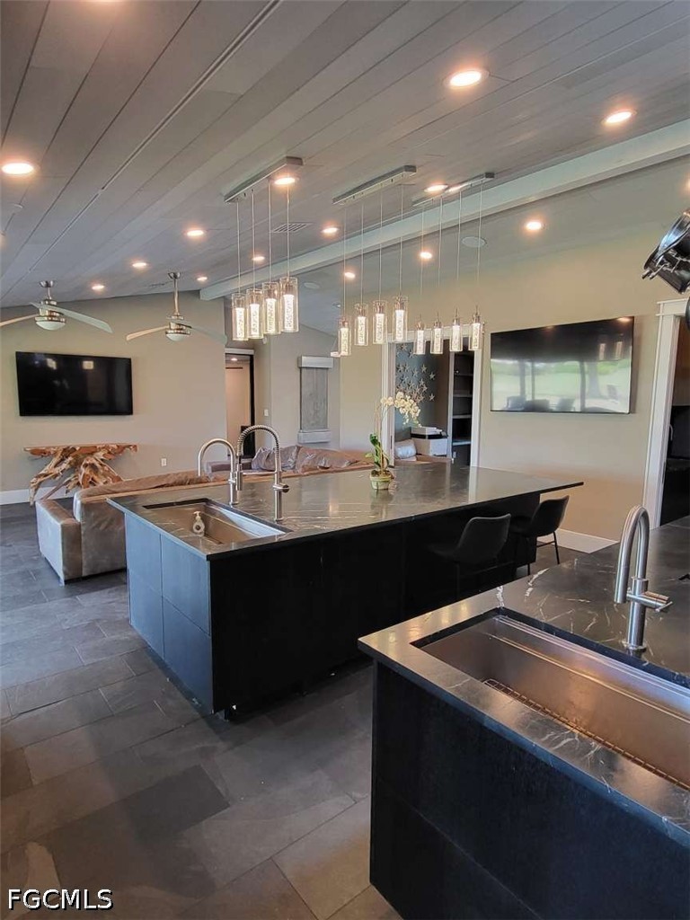 2257 Regal Way