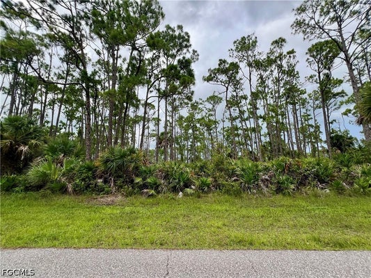 13232 FINKLE AVE, PORT CHARLOTTE, FL 33981 - Image 00ecbef92746292c8a33c1c655db7aaf/2008061372