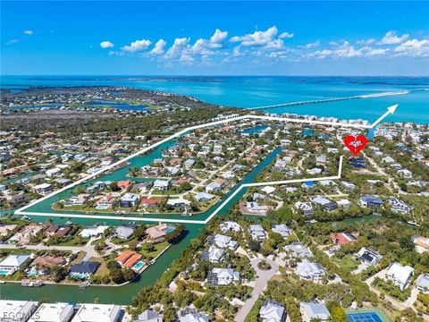 668 Anchor Drive Sanibel FL 33957