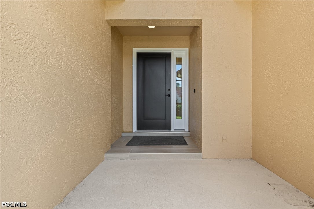 12710 Kelly Palm Drive