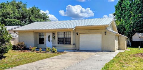 2041 Schooner Drive Labelle FL 33935