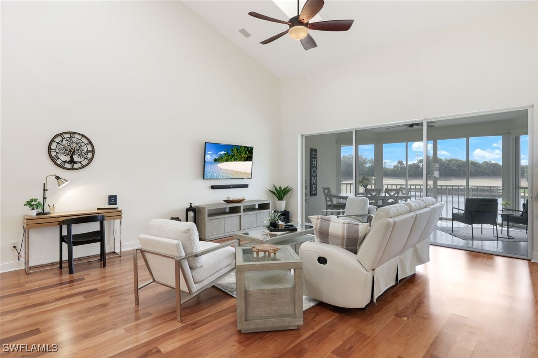 26271 Devonshire Court 202